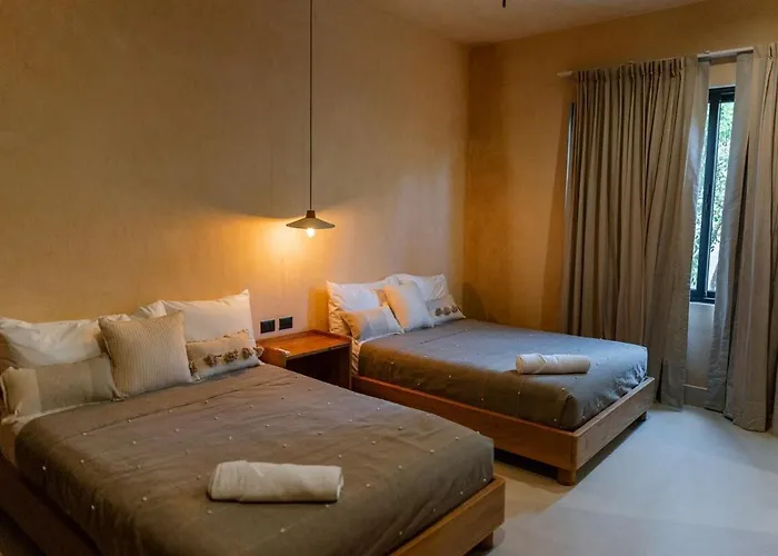 Villa Bali 4br W Pool, Rooftop Jacuzzi And Bbq *