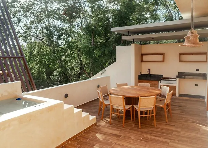 Bali 4br W Pool, Rooftop Jacuzzi And Bbq Villa Tulum