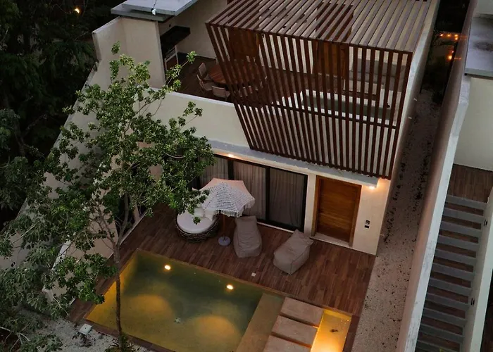 Bali 4br W Pool, Rooftop Jacuzzi And Bbq Villa