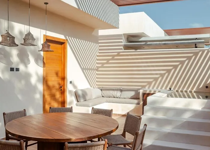 Bali 4br W Pool, Rooftop Jacuzzi And Bbq